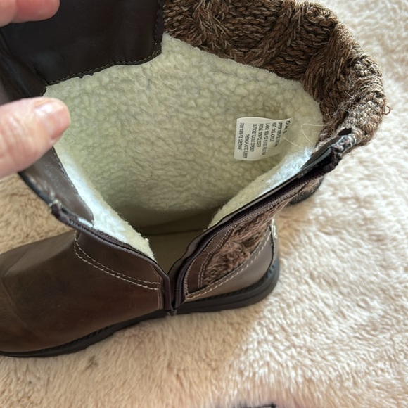 Muk Luks boots - Picture 4 of 4